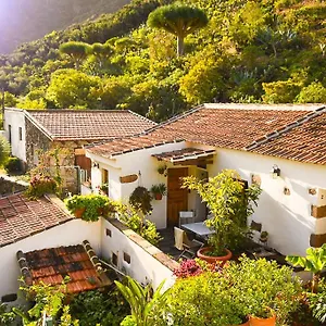 Chamorga - - - Country house